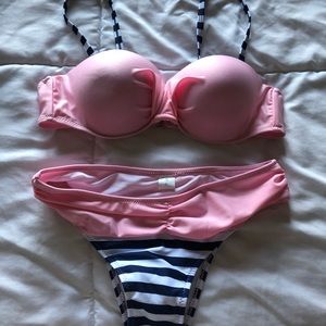 Women’s swim suit